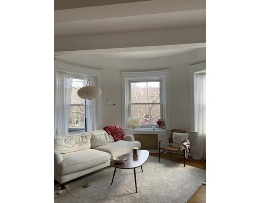 Foto del edificio - 1080 Beacon St