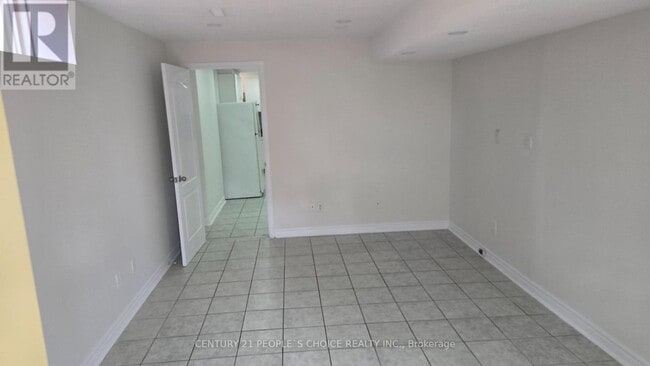 Building Photo - 38 Goreridge Crescent