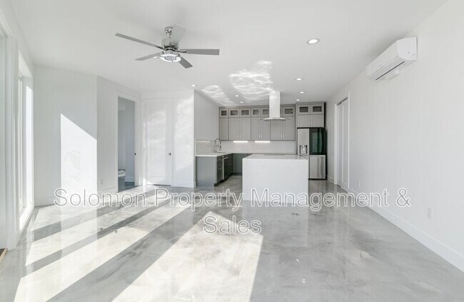 Foto del edificio - 2150 Bulrush Ln