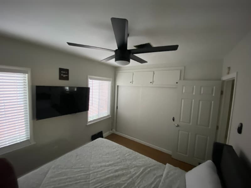 Photo - 636 E 121st Pl (Los Angeles, CA)