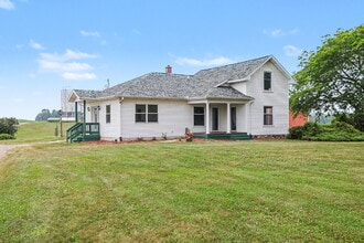 Building Photo - 5050 Maple Grove Rd
