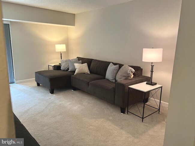 Foto del edificio - 2245 Castle Rock Square