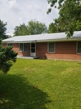 Building Photo - 1501 Bethune St