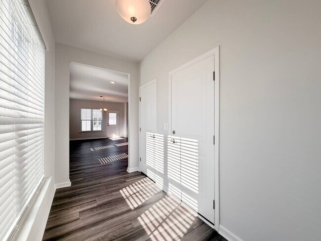 Foto del edificio - 4001 Kidd Pl