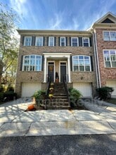 Building Photo - 1688 Mosaic Way