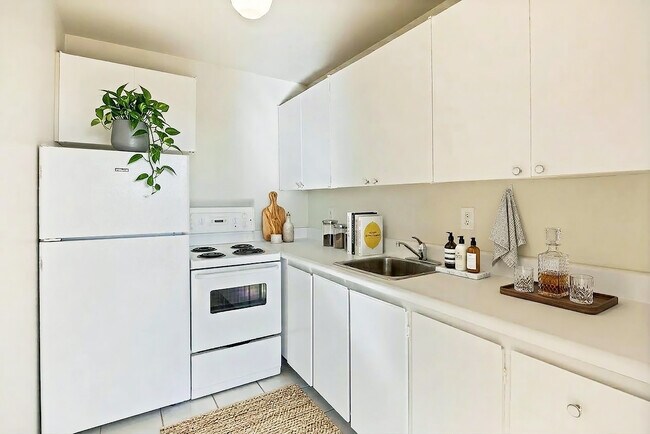 Photo du bâtiment - Hampton House South