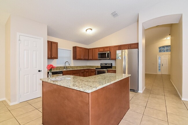 Foto del edificio - 1070 Corkwood Dr