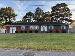 Building Photo - 4109 Pinta Dr