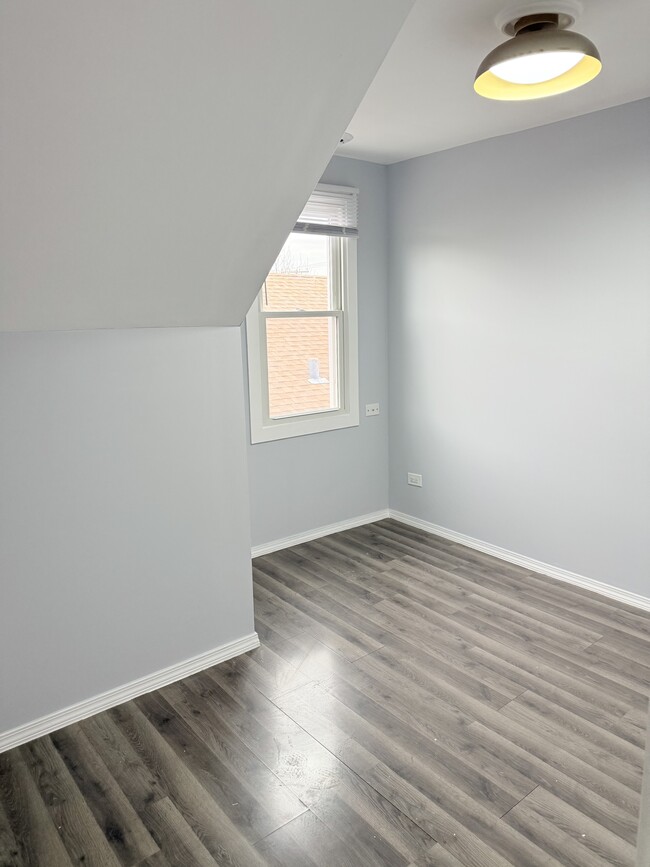 Foto del edificio - 2807 N 74th Ct