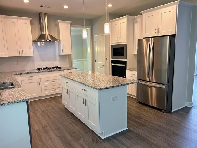 Building Photo - 3710 Renaissance Cir