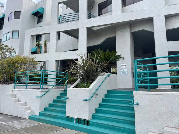 Foto del edificio - 320 Peninsula Ave