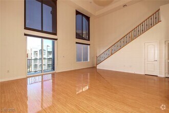 Building Photo - 62 E Serene Ave