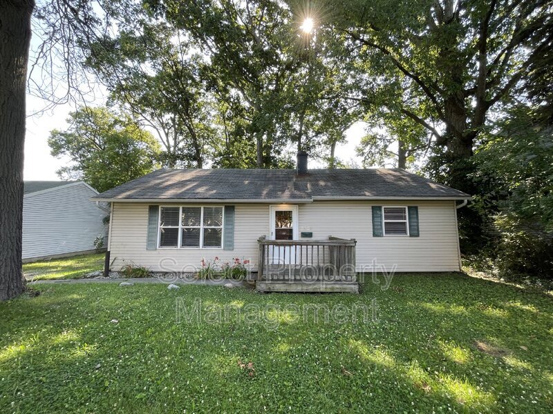 Primary Photo - 2428 Tyler Ave