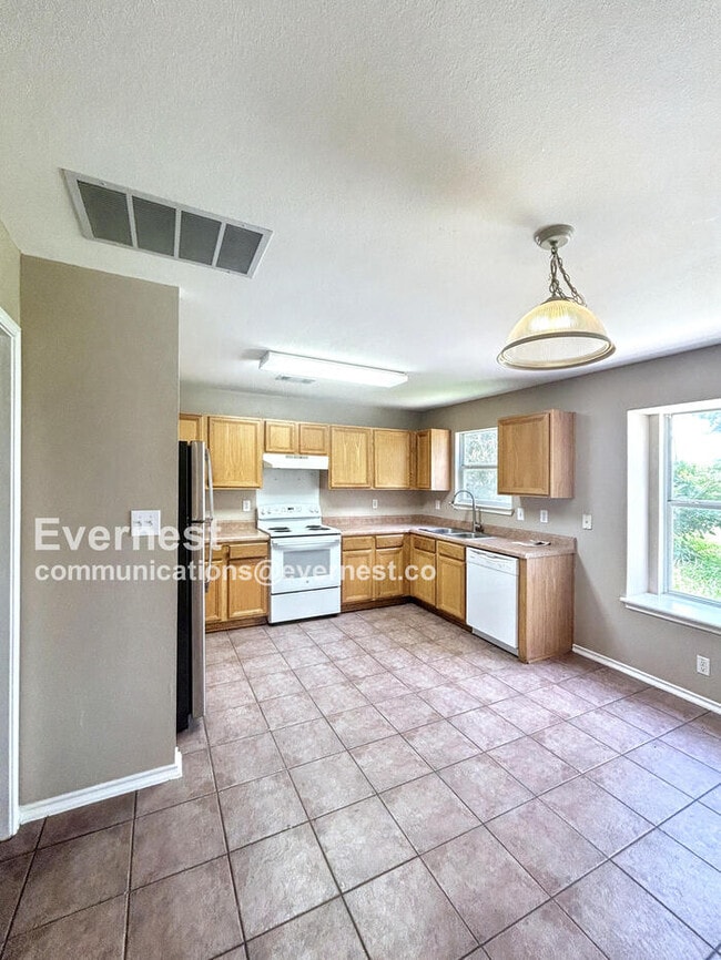 Foto del edificio - 2671 Hunt St