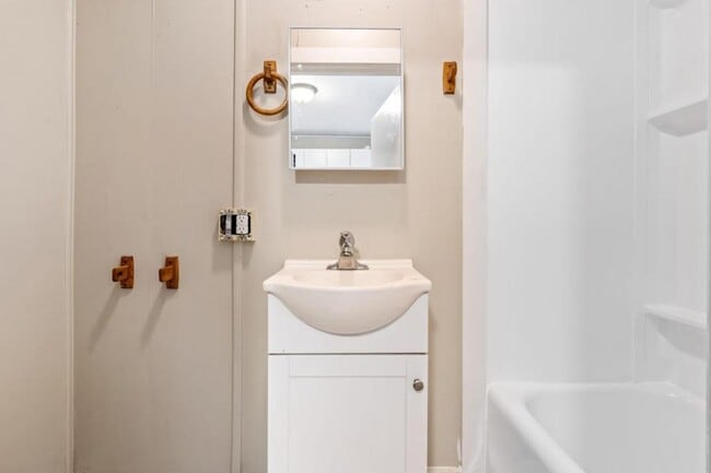 Foto del edificio - 14-24 C street