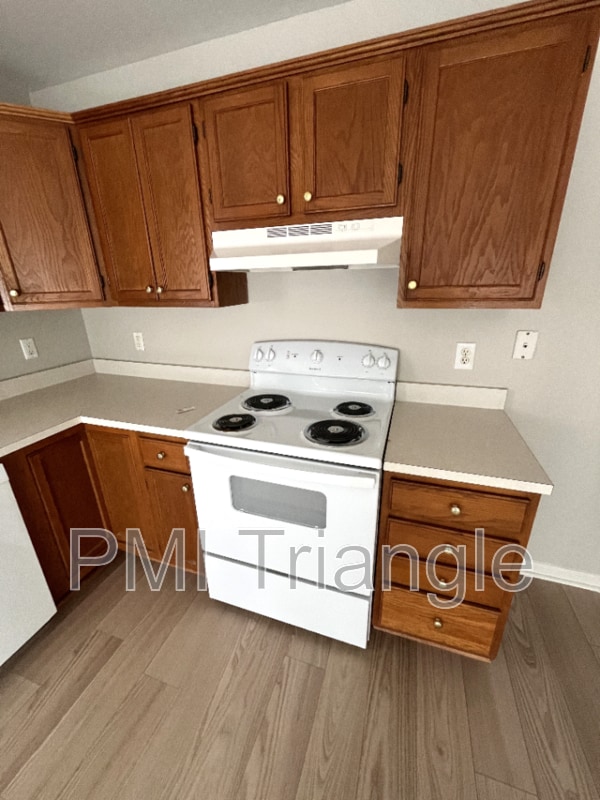 Building Photo - 2637 Sierra Dr