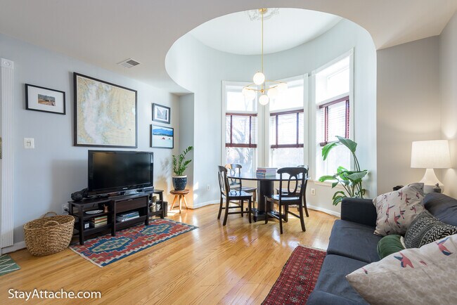 Foto del edificio - 1340 Vermont Avenue NW Apt 3