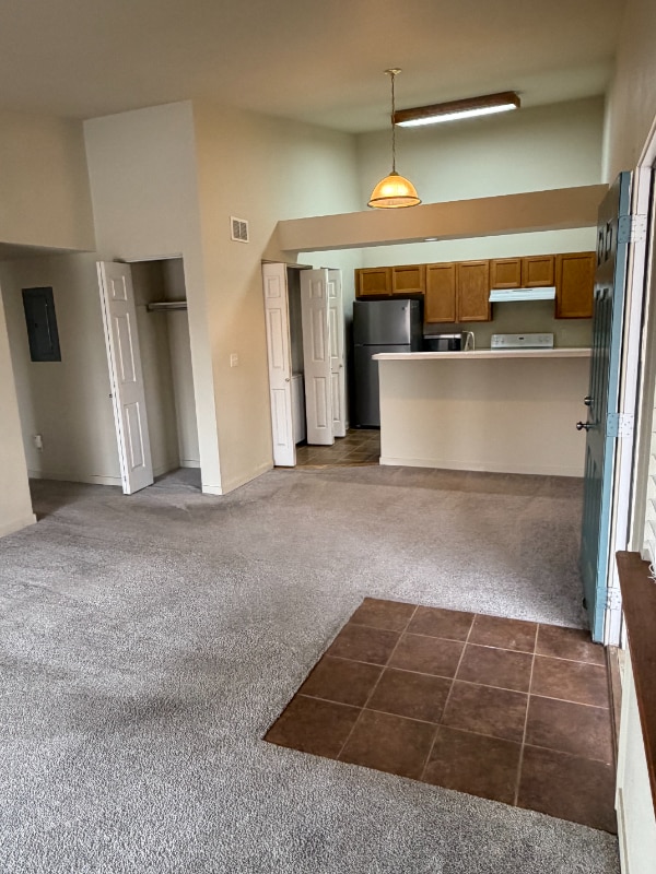 Foto del edificio - 1225 W Prospect Rd