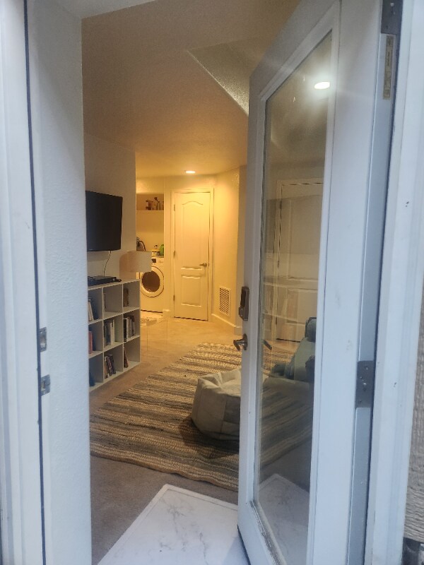 Foto del edificio - 362 Monroe St