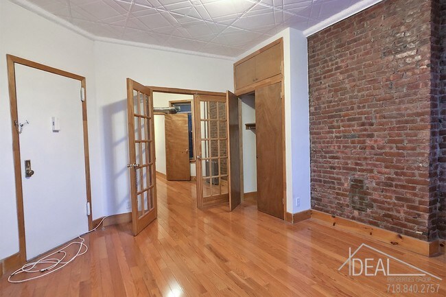 Building Photo - 462 Prospect Avenue #3RR