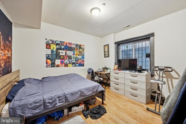 Foto del edificio - 1707 Arlington St