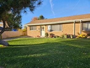 Building Photo - 225 E 200 S