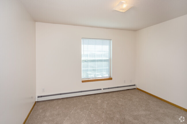 1BR, 1BA - 750SF - Westview Apartments