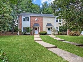 Building Photo - 47 Morgan Pl