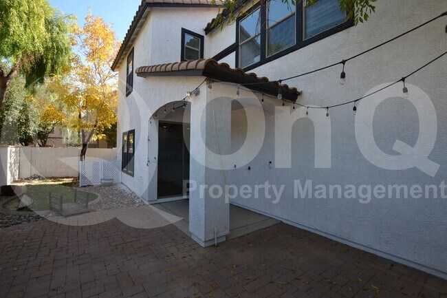 Foto del edificio - 1172 E Buffalo St