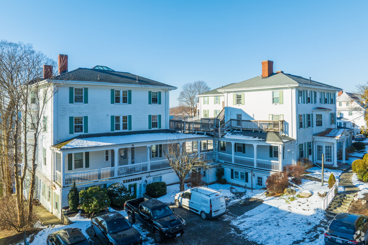 293-299 Nahant Rd - Edgehill Condominiums