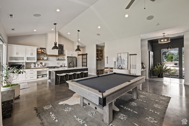 Foto del edificio - 5240 E Lake Creek Rd