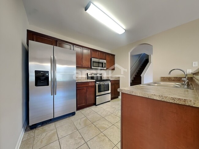 Foto del edificio - 1229 Carlton Ridge Dr