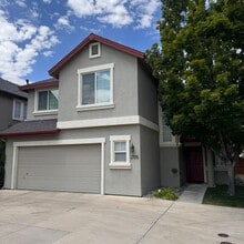 Building Photo - 2195 Canyon Mesa Ct