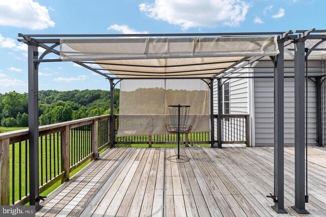 Building Photo - 250 Lerose Dr