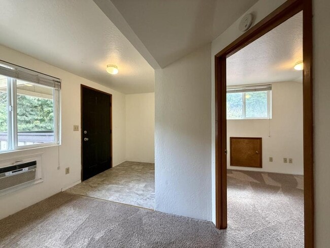 Foto del edificio - 8290 Rogue River Hwy