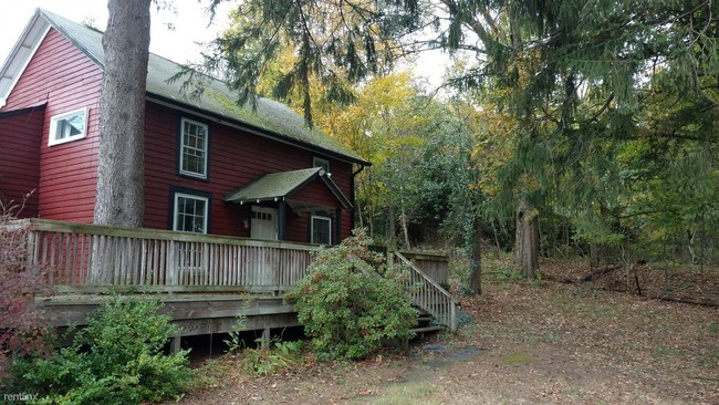 Building Photo - 463 Route 209