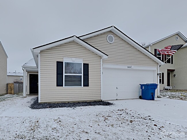 Building Photo - 2022 Dutch Elm Dr