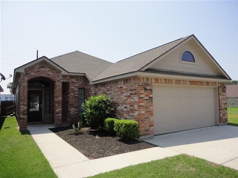 144 Snug Harbor Blvd, Montgomery, TX 77356 House Rental in Montgomery
