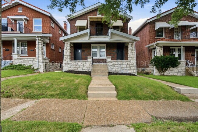 Foto del edificio - 5055 Lindenwood Ave