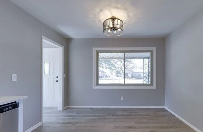 Foto del edificio - Adorable 4 Bedroom in Haysville!