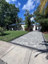 Building Photo - 2100 Hallwood Pl
