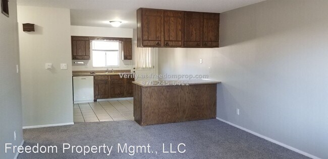 Building Photo - 1311 N 16th St