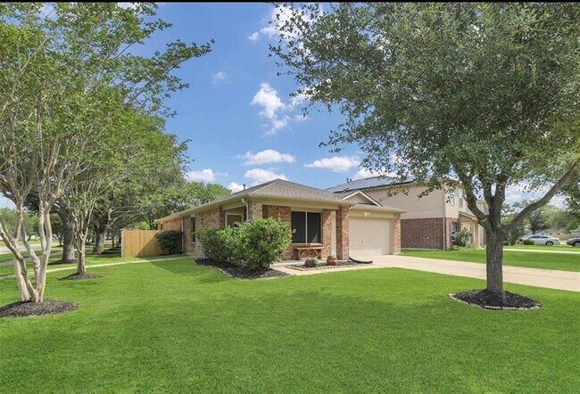 Building Photo - 19418 Yaupon Mist Dr