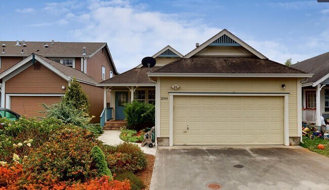 Building Photo - 2093 Tina Ct