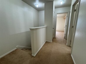 Building Photo - 9714 Coyote Creek Dr Building Photo - 9714 Coyote Creek Dr