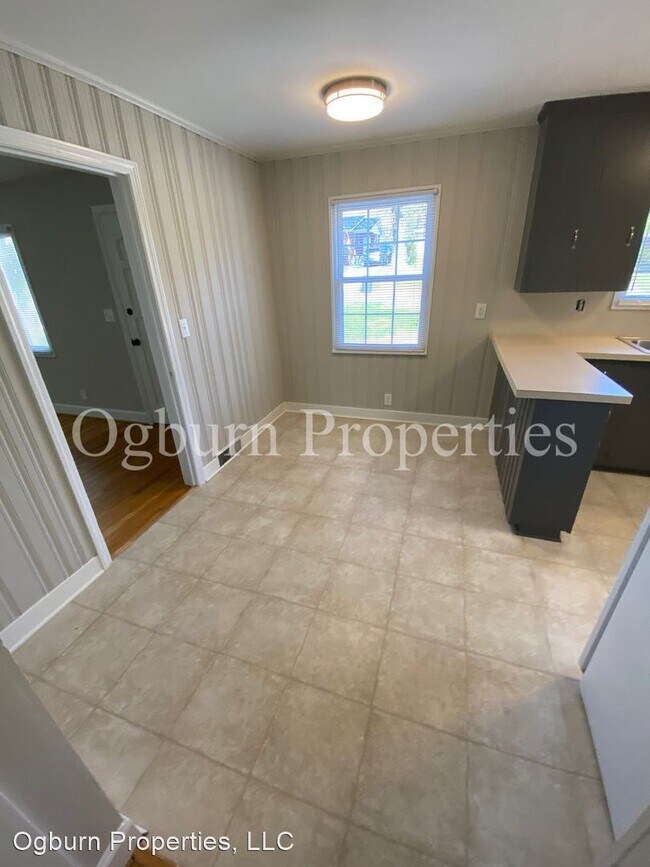 Foto del edificio - 3 br, 2 bath House - 1408 KENWOOD STREET