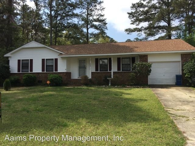 Primary Photo - 3 br, 2 bath House - 650 E. Raynor Drive