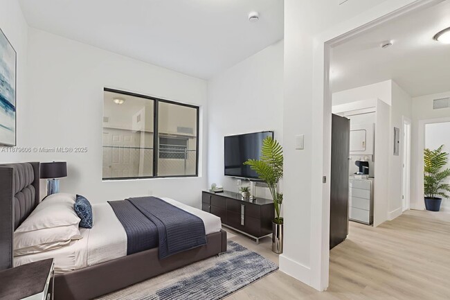 Foto del edificio - 858 NW 3rd St