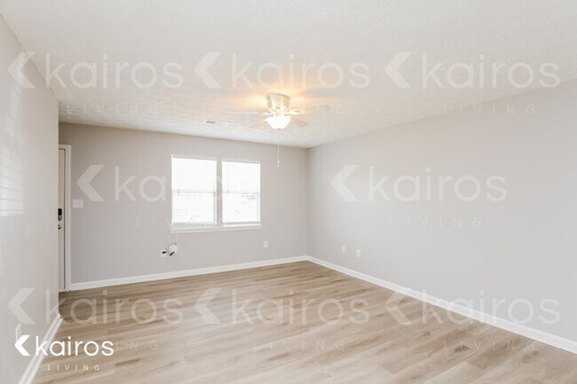 Foto del edificio - 155 Fawn Dr