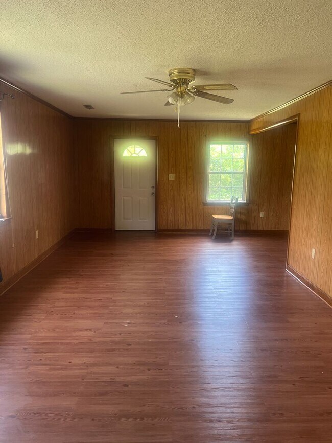 Building Photo - Great one level home in a perfect Tri-Citi...